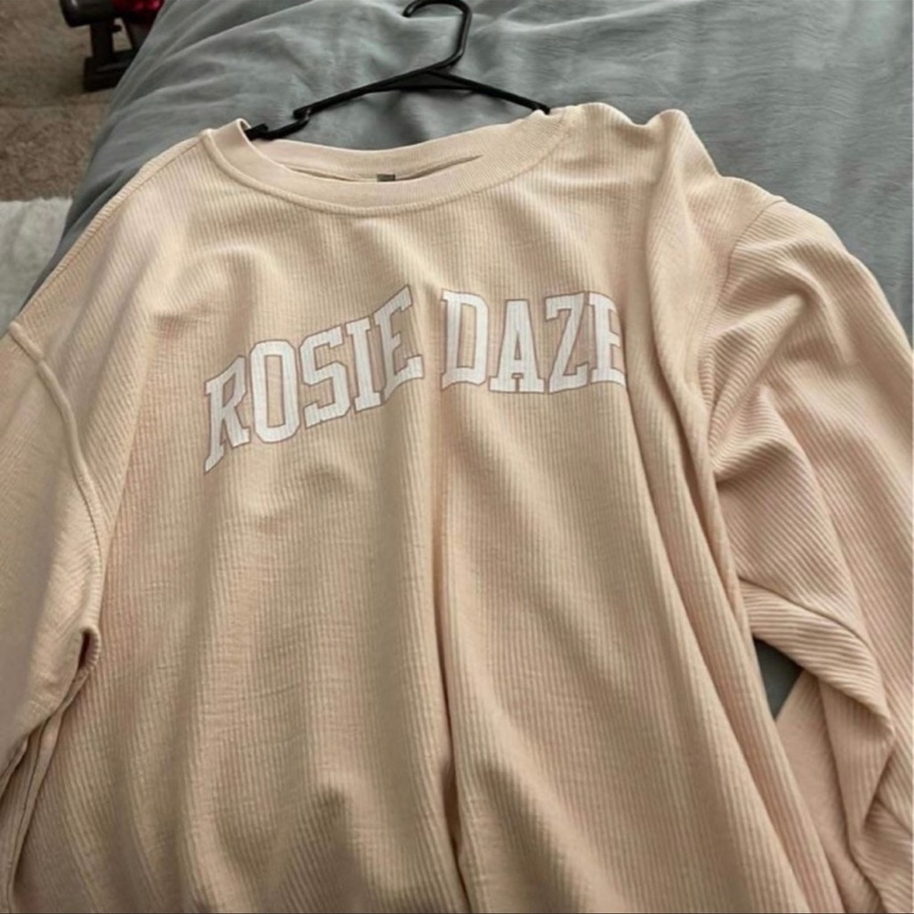 Limited edition Rosie daze sweater (Cream color)
